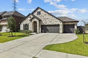4907 Autumn Hls Trl, Pearland, TX 77584 - Photo 1