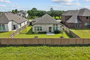 4907 Autumn Hls Trl, Pearland, TX 77584 - Photo 30