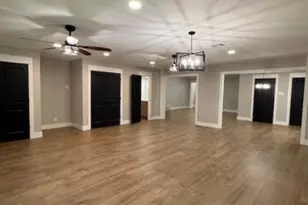 674 Meadowgreen Dr, Port Neches, TX 77651 - Photo 14