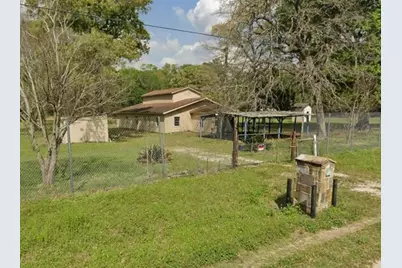 18357 Pickering Rd, Conroe, TX 77302 - Photo 4