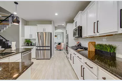 24503 Rossmore Hill Court, Spring, TX 77389 - Photo 18