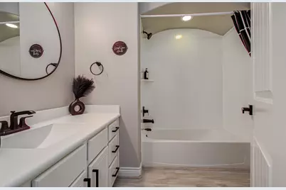 24503 Rossmore Hill Court, Spring, TX 77389 - Photo 34