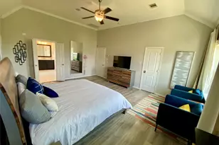12279 Oxford Cres Cir, Houston, TX 77082 - Photo 10