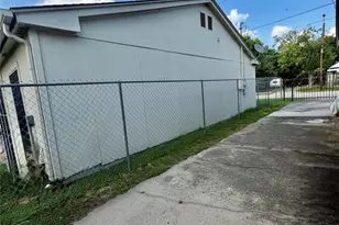 1919 Gregg St, Houston, TX 77020 - Photo 14