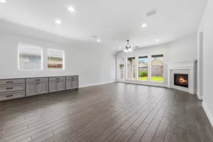 12318 Palmetto Dr, Mont Belvieu, TX 77523 - Photo 10