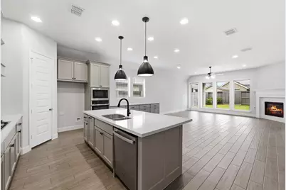 12318 Palmetto Drive, Mont Belvieu, TX 77523 - Photo 6