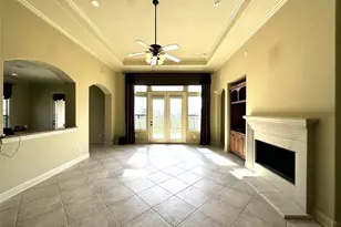 617 Constellation Blvd, League City, TX 77573 - Photo 4