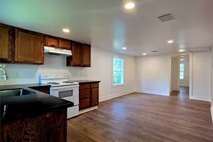 4642 Mierianne St, Houston, TX 77093 - Photo 16