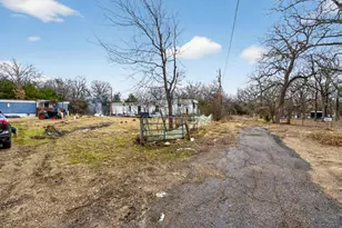 18032 Co Rd 3316, Frost, TX 76641 - Photo 2