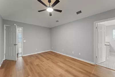 1019 Sugar Mountain Court, Sugar Land, TX 77498 - Photo 12