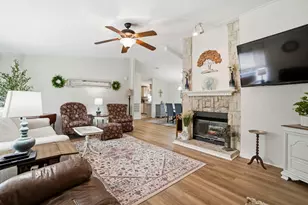 14174 Shadow Bay Dr, Willis, TX 77318 - Photo 6