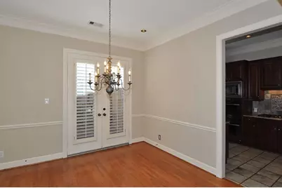 6215 Sutherland Square, Houston, TX 77081 - Photo 16