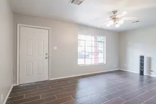 3322 McCrarey Dr, Houston, TX 77088 - Photo 12