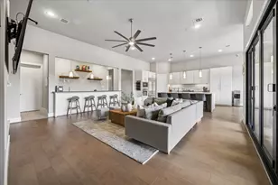 1335 Du Barry Ln, Houston, TX 77018 - Photo 8