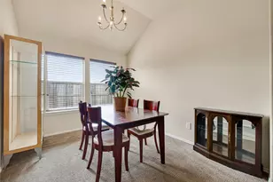 631 Honeysuckle Vine Dr, Rosenberg, TX 77469 - Photo 6