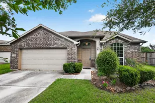 631 Honeysuckle Vine Dr, Rosenberg, TX 77469 - Photo 2