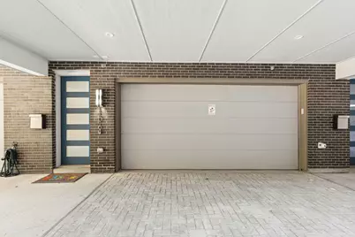 422 W 9th Street #106, Dallas, TX 75208 - Photo 2