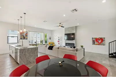 422 W 9th Street #106, Dallas, TX 75208 - Photo 10
