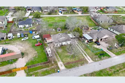 6109 Hertford Street, Houston, TX 77048 - Photo 8