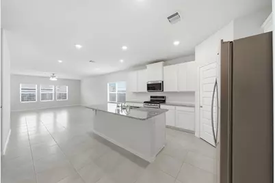 2703 Fairfield Landing Lane, Pearland, TX 77089 - Photo 14