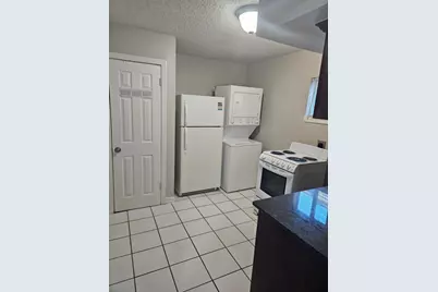 1409 Wentworth Street #B, Houston, TX 77004 - Photo 4