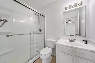 4953 Lamonte Ln, Houston, TX 77092 - Photo 14