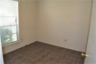 2119 Fountain Dr, Sugar Land, TX 77478 - Photo 12