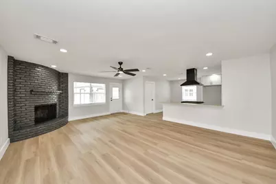 6023 Lattimer Drive, Houston, TX 77035 - Photo 26
