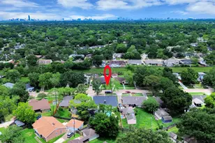 6023 Lattimer Dr, Houston, TX 77035 - Photo 46