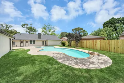 6023 Lattimer Drive, Houston, TX 77035 - Photo 50