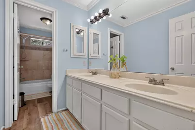 1306 N Gabriel River Circle, Sugar Land, TX 77478 - Photo 38
