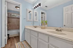 1306 N Gabriel River Cir, Sugar Land, TX 77478 - Photo 38