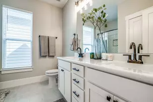 43 Red Harper Dr, Spring, TX 77389 - Photo 18