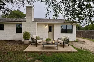 2402 Barak Ln, Bryan, TX 77802 - Photo 16