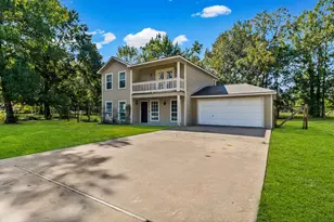 205 Bailly Ln, Livingston, TX 77351 - Photo 2