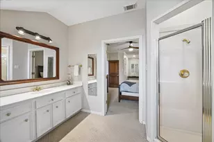 1212 Verdun Ln, Friendswood, TX 77546 - Photo 28
