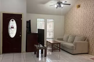 8202 Winding Meadow Ct, Houston, TX 77040 - Photo 8