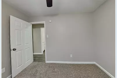 10723 Forest Leaf Drive, Sugar Land, TX 77498 - Photo 16