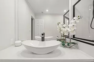 5510 Braesvalley Dr, Houston, TX 77096 - Photo 12