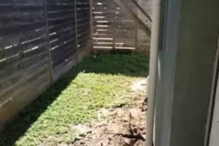 6918 Irvington Blvd, Houston, TX 77022 - Photo 2