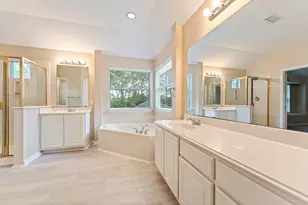 71 N Acacia Park Cir, The Woodlands, TX 77382 - Photo 10