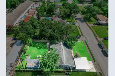 1918 Huge Oaks Street, Houston, TX 77055 - Photo 38