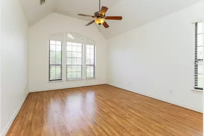 7606 Veranda Drive, Cove, TX 77523 - Photo 14