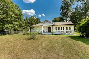 931 Trails End Dr, Cleveland, TX 77328 - Photo 2