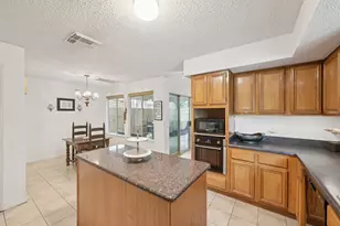 3218 Knoll West Dr, Houston, TX 77082 - Photo 8