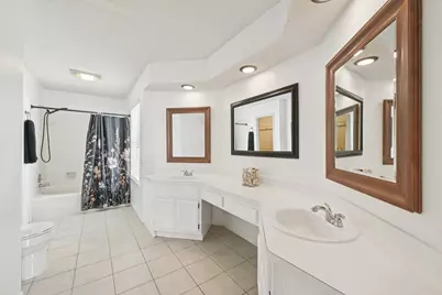 3218 Knoll West Drive, Houston, TX 77082 - Photo 20