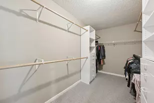 3218 Knoll West Dr, Houston, TX 77082 - Photo 24