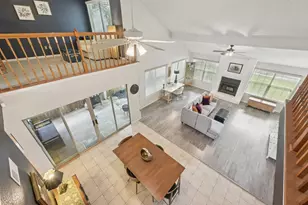 3218 Knoll West Dr, Houston, TX 77082 - Photo 12
