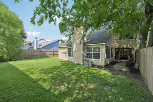 3218 Knoll West Dr, Houston, TX 77082 - Photo 34