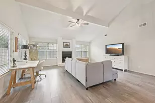 3218 Knoll West Dr, Houston, TX 77082 - Photo 14